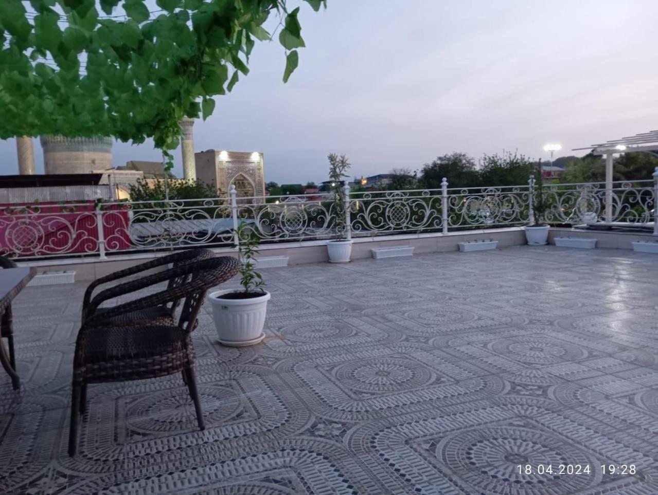 Daniyar Guest House Samarcanda Exterior foto